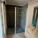 Apartament Grand Dans Avec Garage *